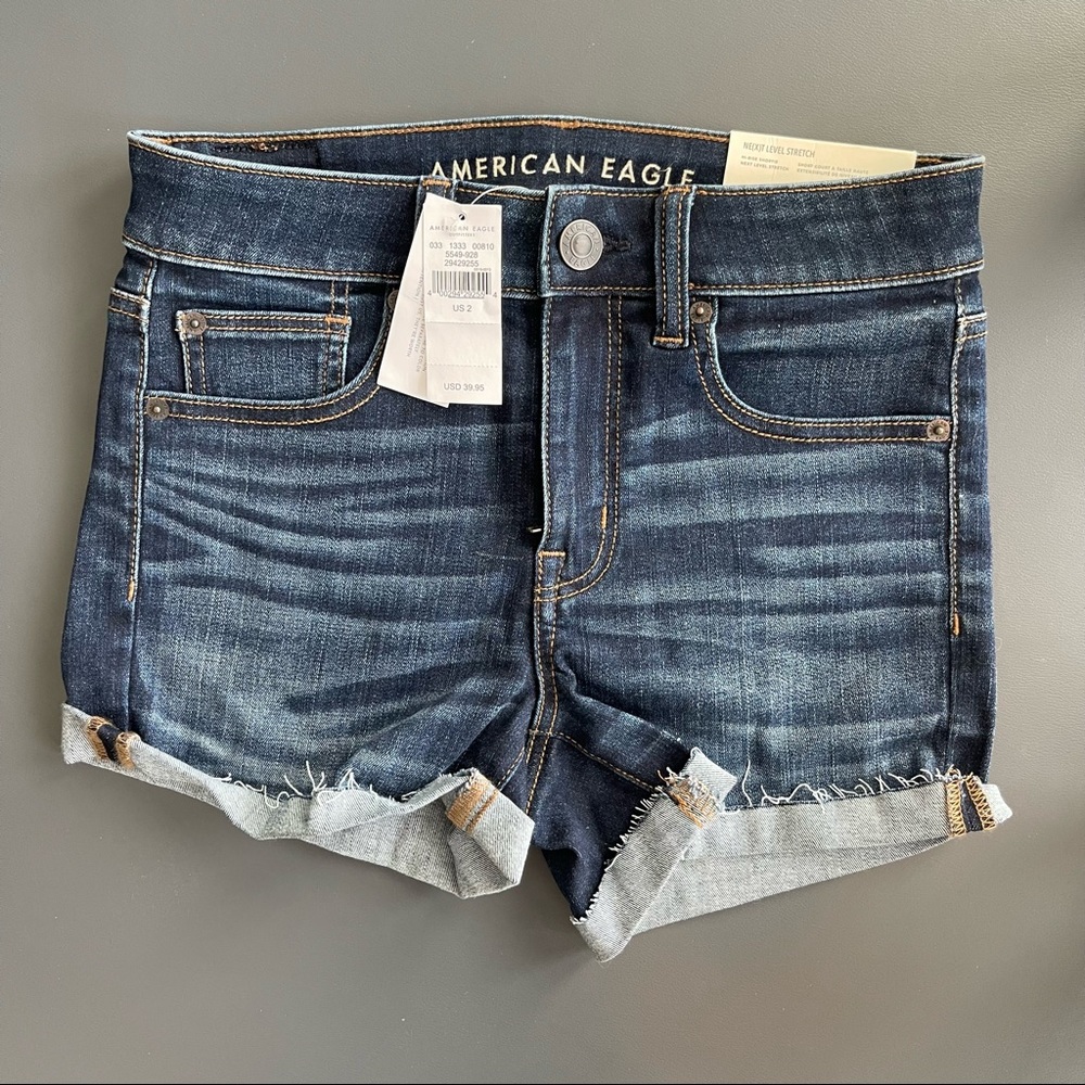 NWT American Eagle Hi-Rise Shortie - Size 2
